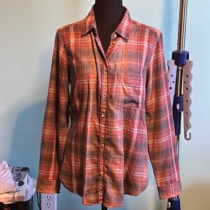 American Eagle Outfitters Medium Flannel EUC